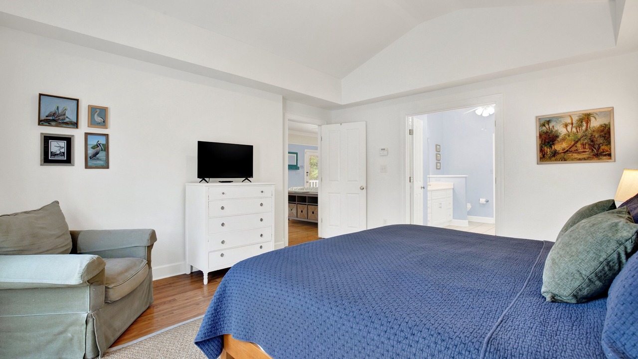 Photo of Bedroom in Tybee Island