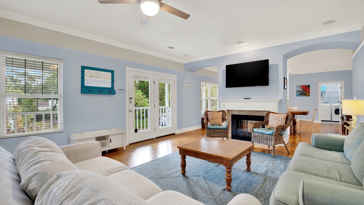 Photo of Livingroom in Tybee Island