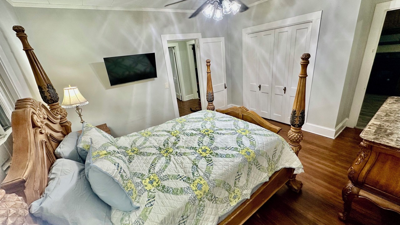 Photo of Bedroom in Tifton
