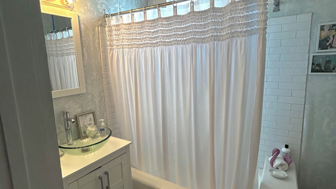 Photo of Bathroom in Metairie