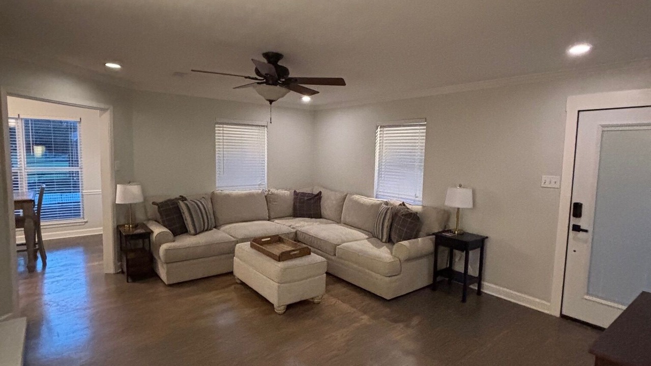 Photo of Livingroom in Fluker