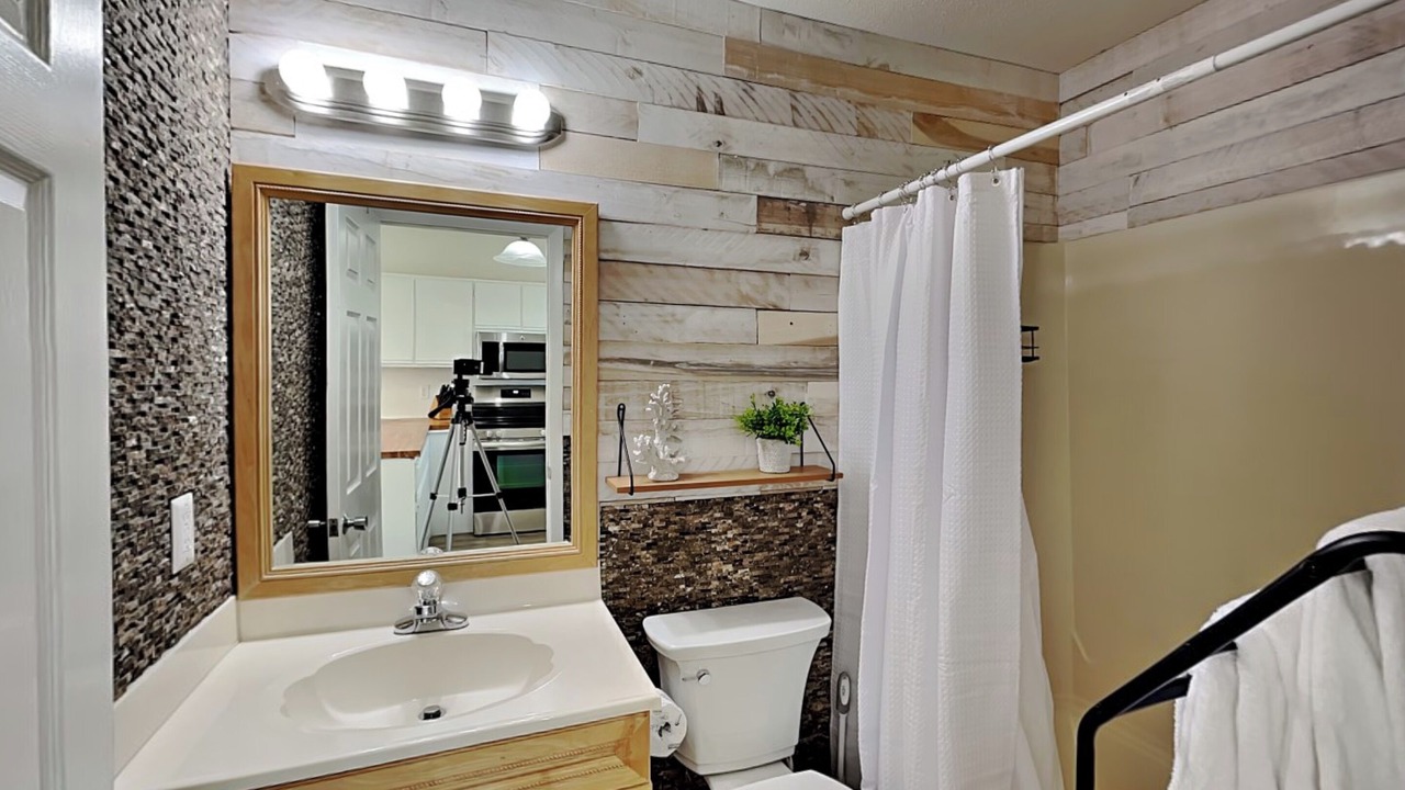 Photo of Bathroom in Crescent Beach