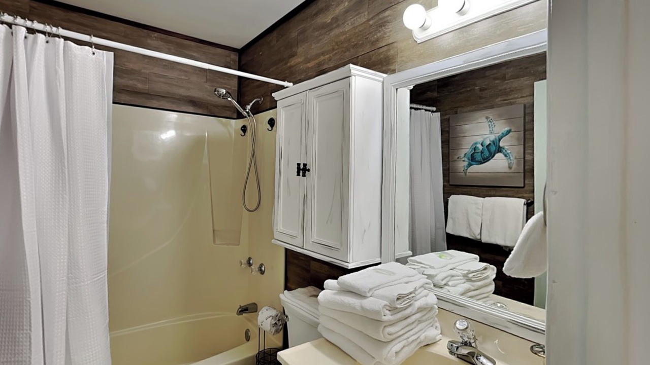 Photo of Bathroom in Crescent Beach