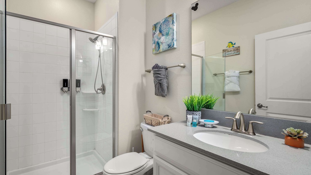 Photo of Bathroom in Davenport