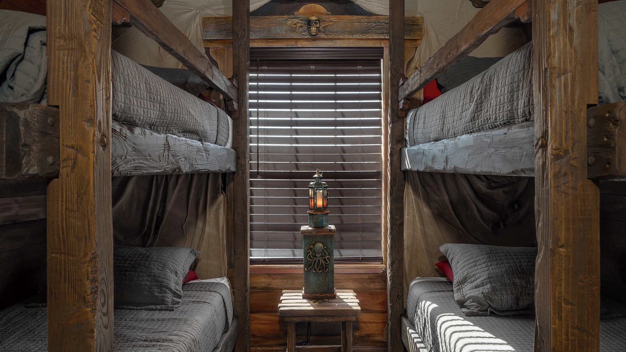 Photo of Bedroom in Davenport