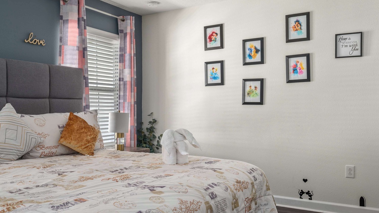 Photo of Bedroom in Davenport