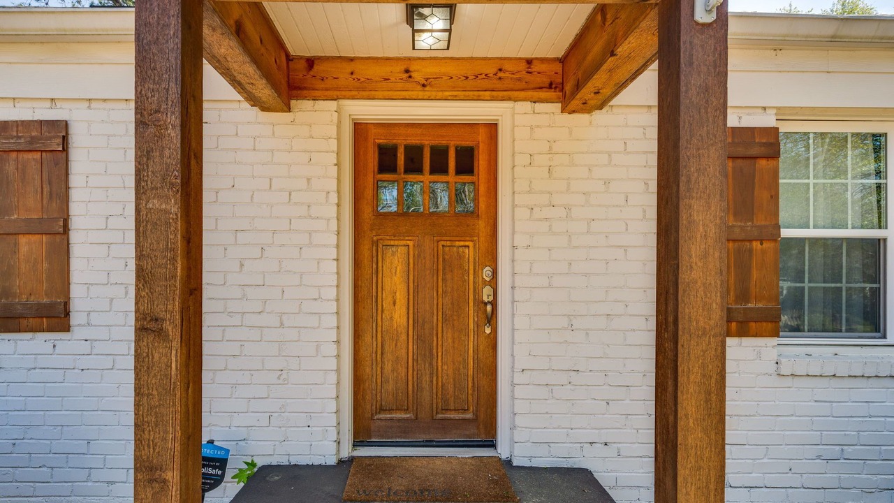 Photo of Outdoor in East Side
