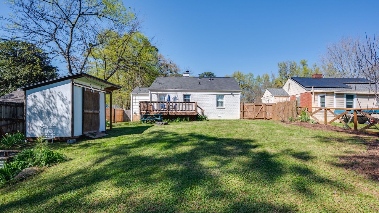 Photo of Outdoor in East Side