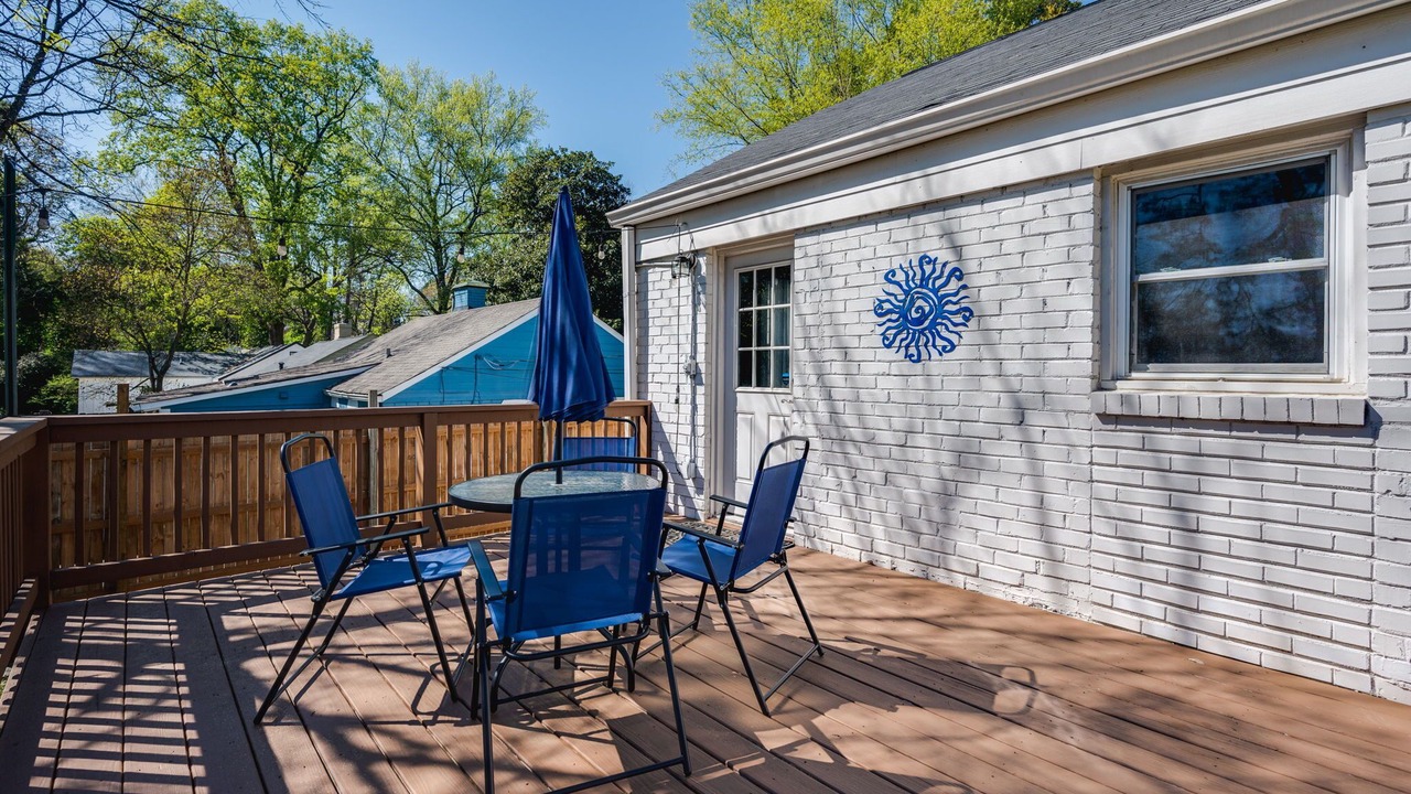 Photo of Outdoor in East Side