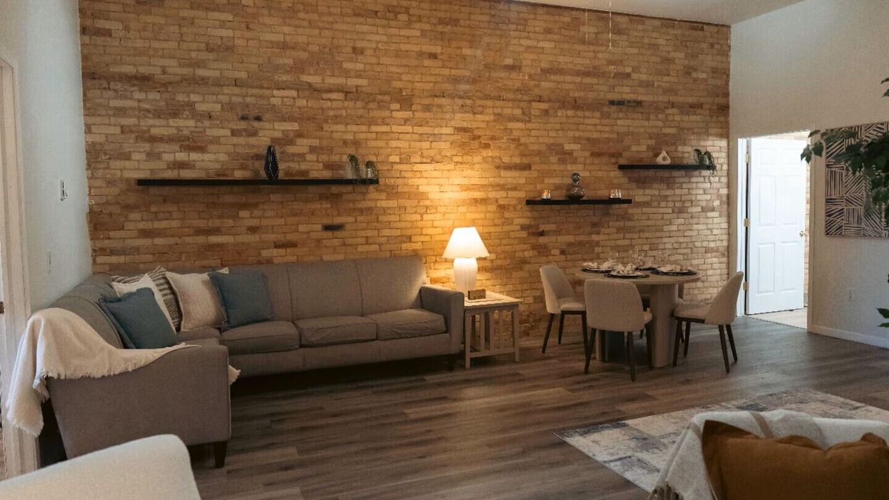 Photo of Livingroom in Mount Pleasant