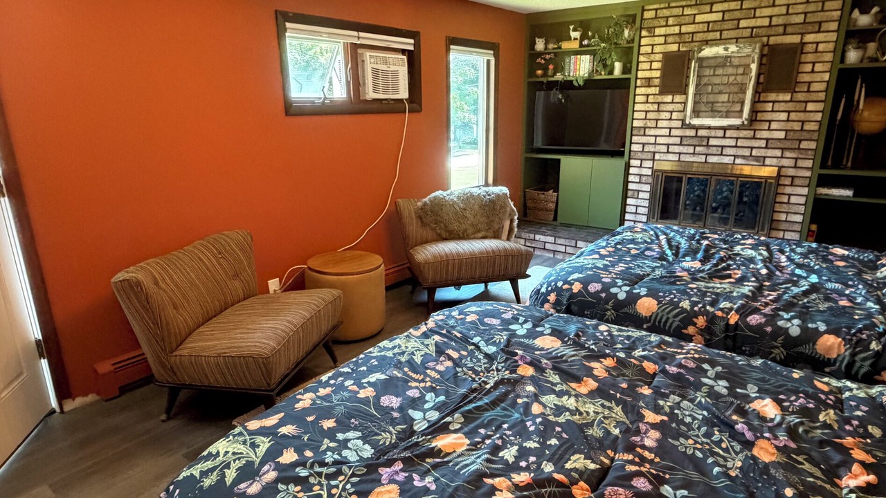 Photo of Bedroom in Scottville