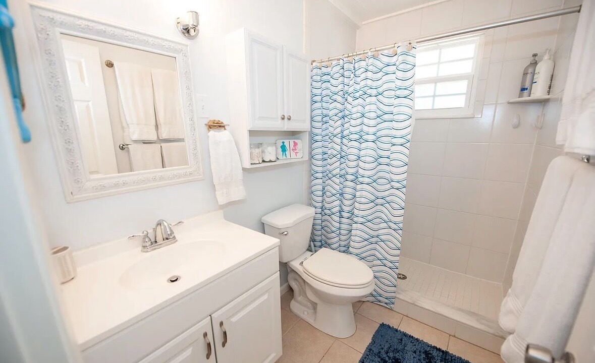 Photo of Bathroom in Astor