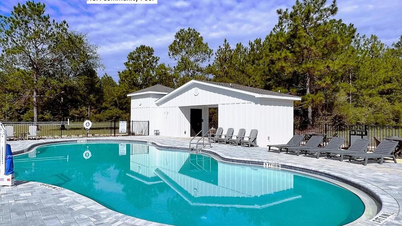 Photo of Outdoor in Laurel Hill