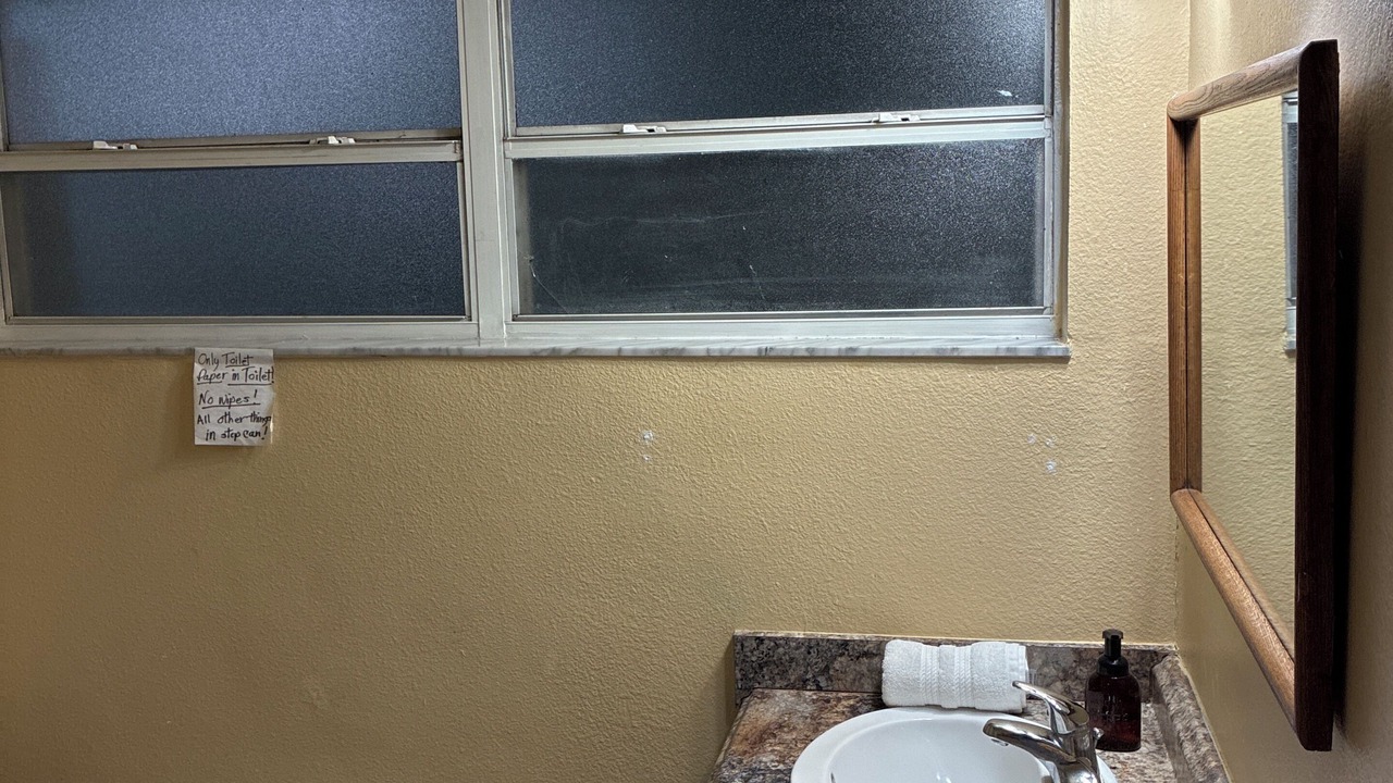 Photo of Bathroom in Fairvilla