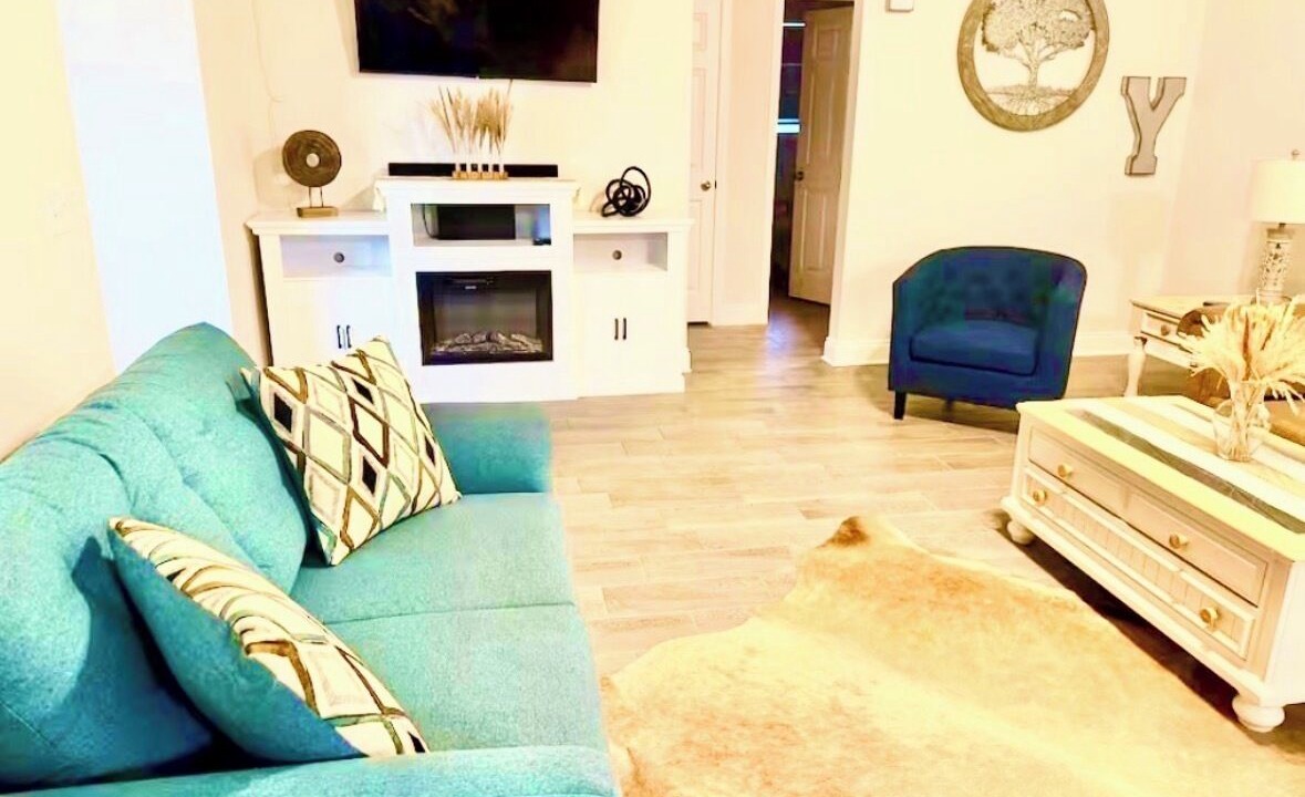 Photo of Livingroom in Milton