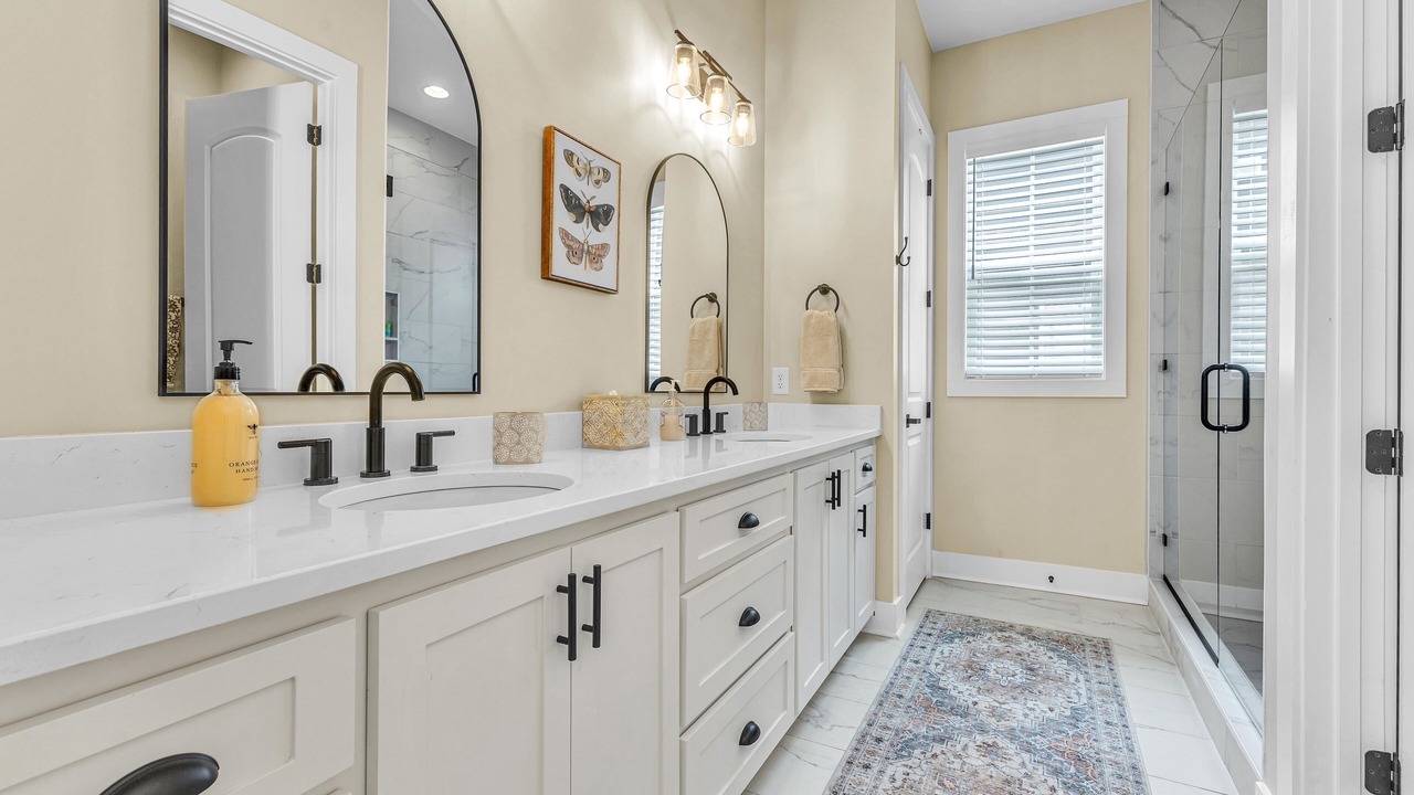 Photo of Bathroom in Tallassee