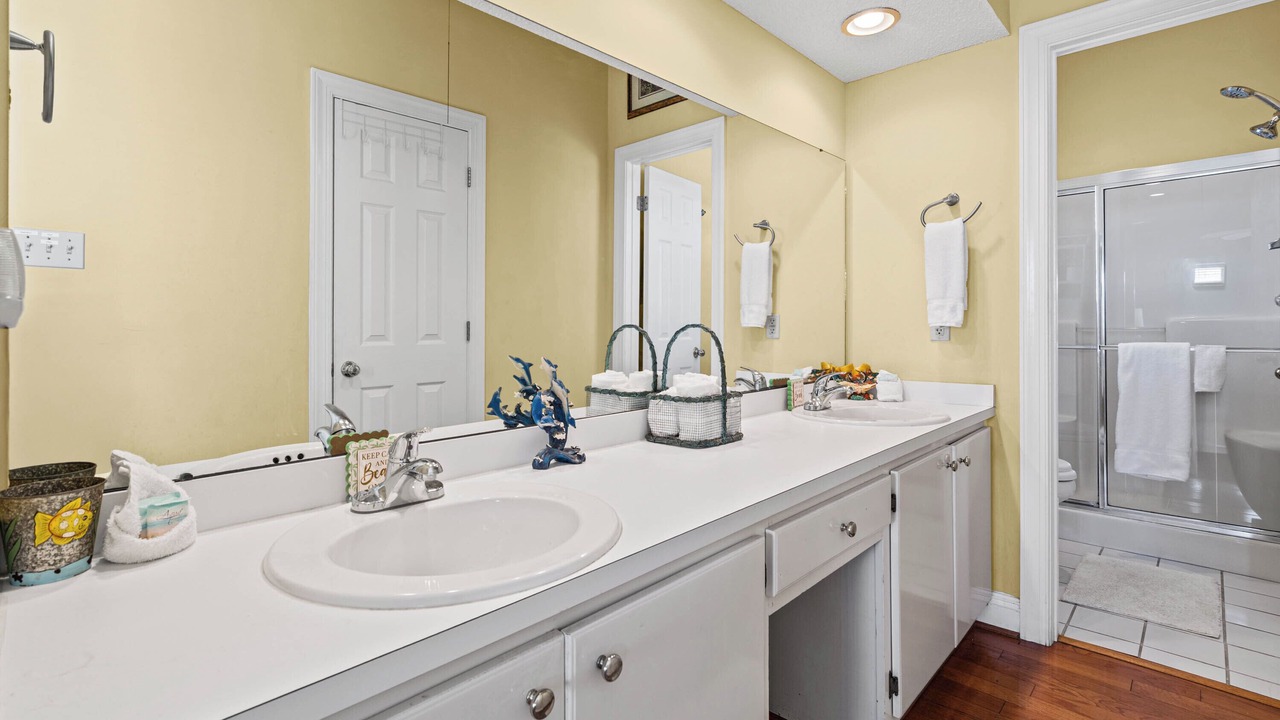 Photo of Bathroom in Silver Cay