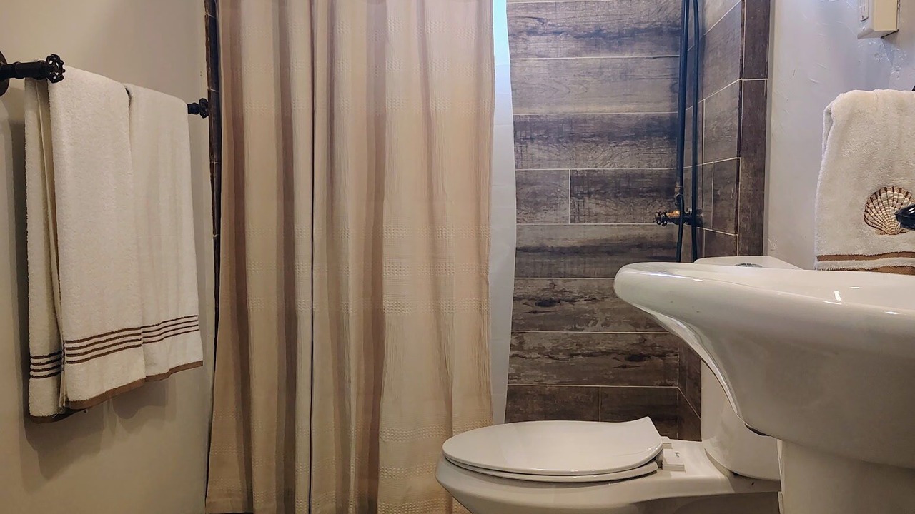 Photo of Bathroom in Lakeland