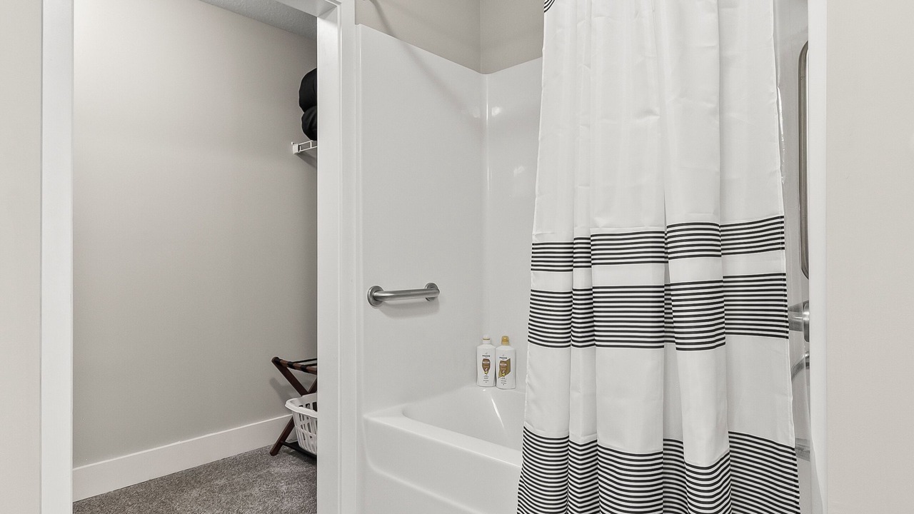 Photo of Bathroom in Tuscaloosa