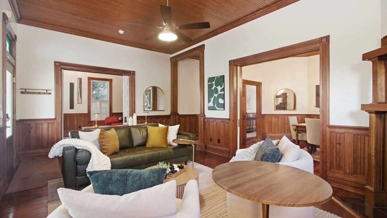 Photo of Livingroom in Valdosta