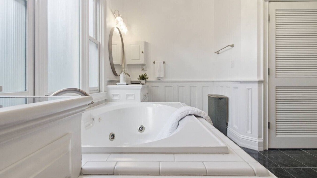 Photo of Bathroom in Valdosta