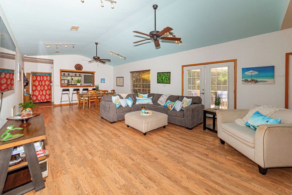 Photo of Livingroom in Waveland
