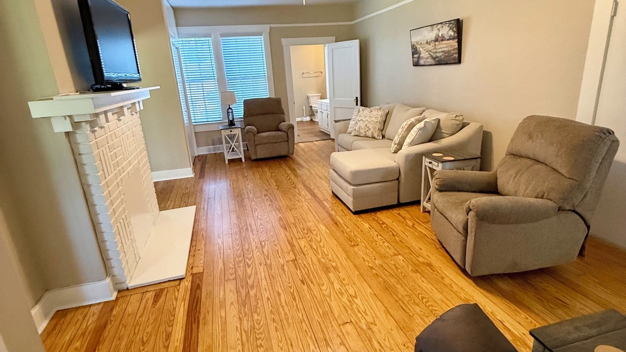 Photo of Livingroom in Norristown