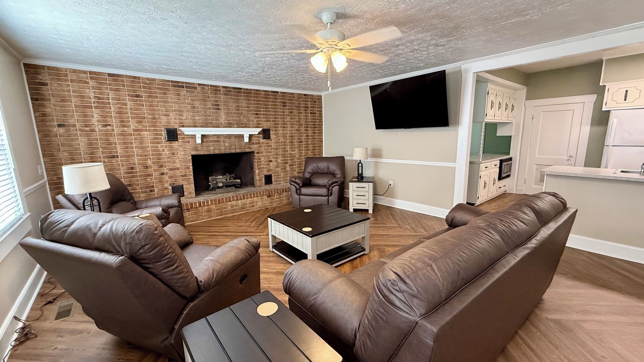 Photo of Livingroom in Norristown