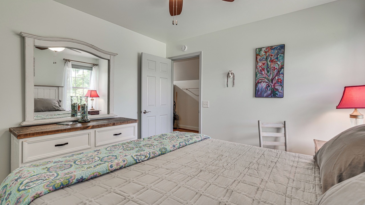 Photo of Bedroom in Washington