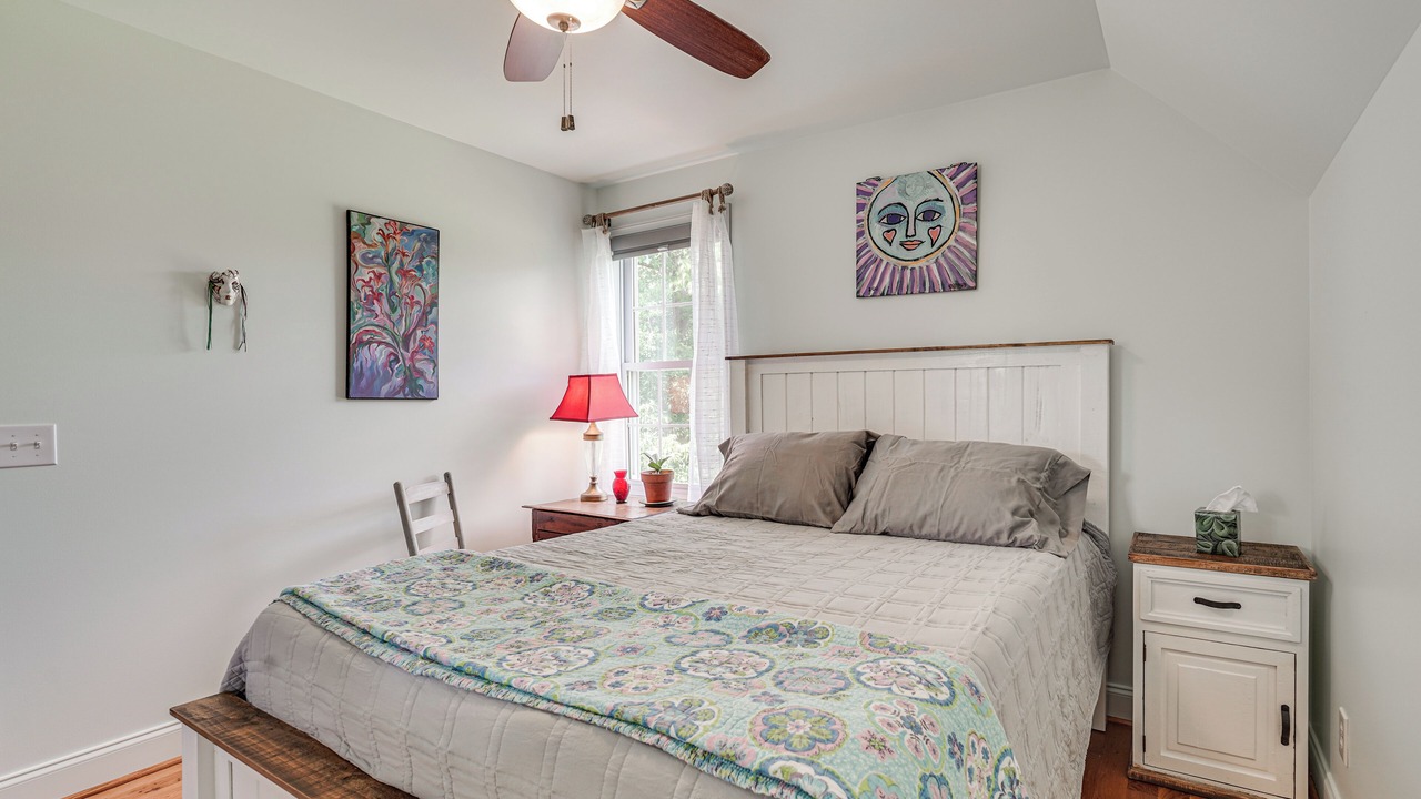 Photo of Bedroom in Washington