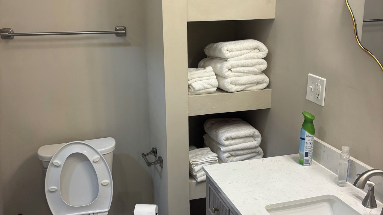Photo of Bathroom in Gulfport