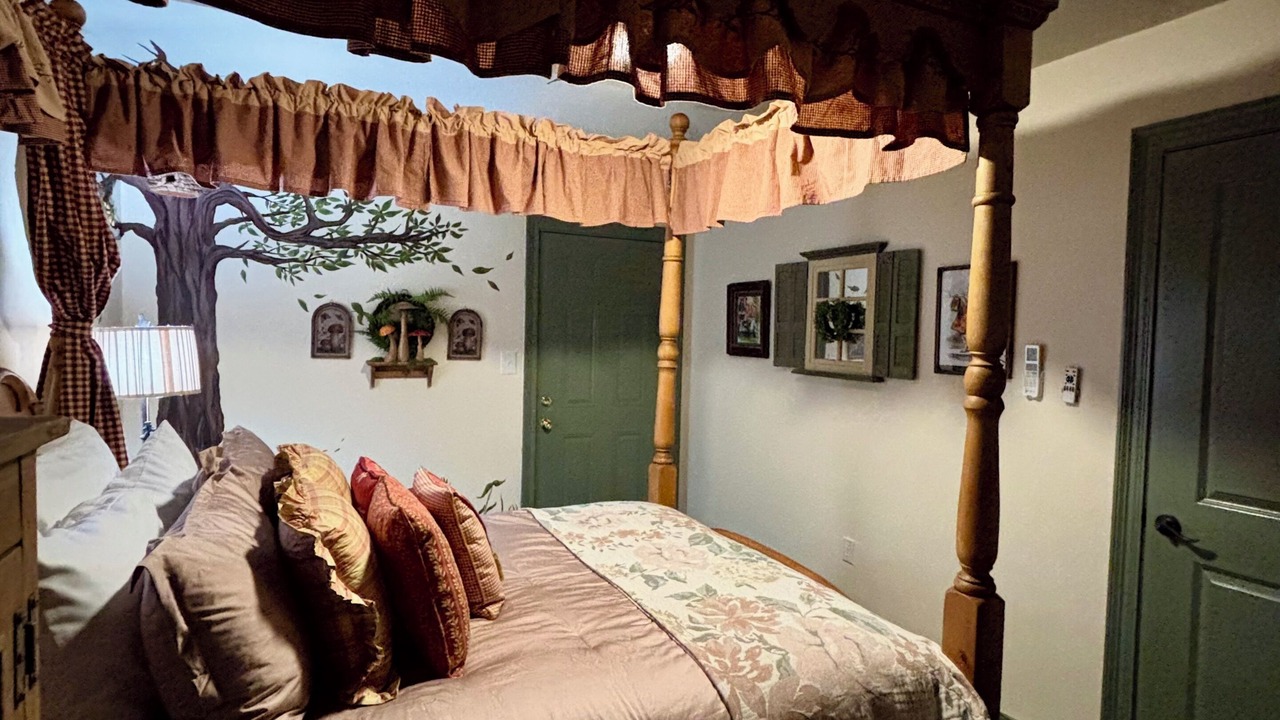 Photo of Bedroom in Hattiesburg