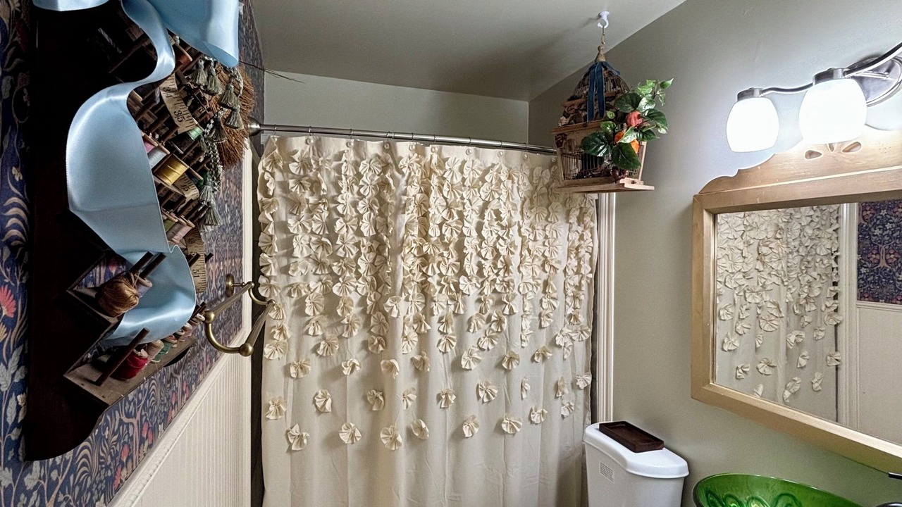 Photo of Bathroom in Hattiesburg