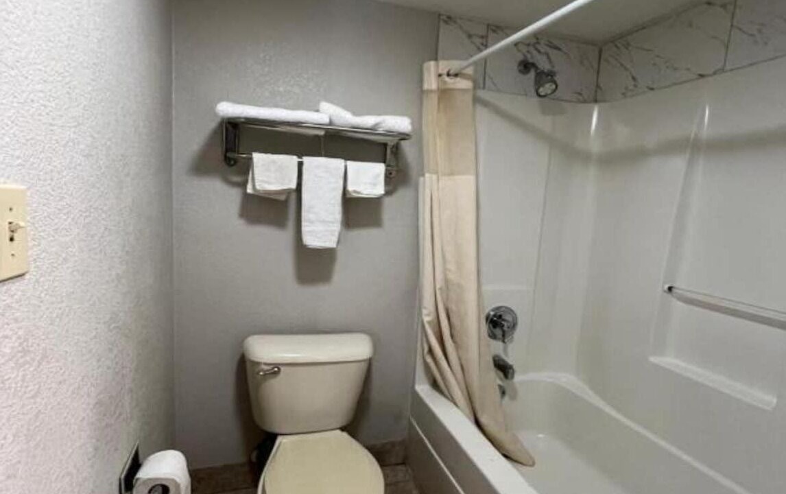 Photo of Bathroom in Griffin