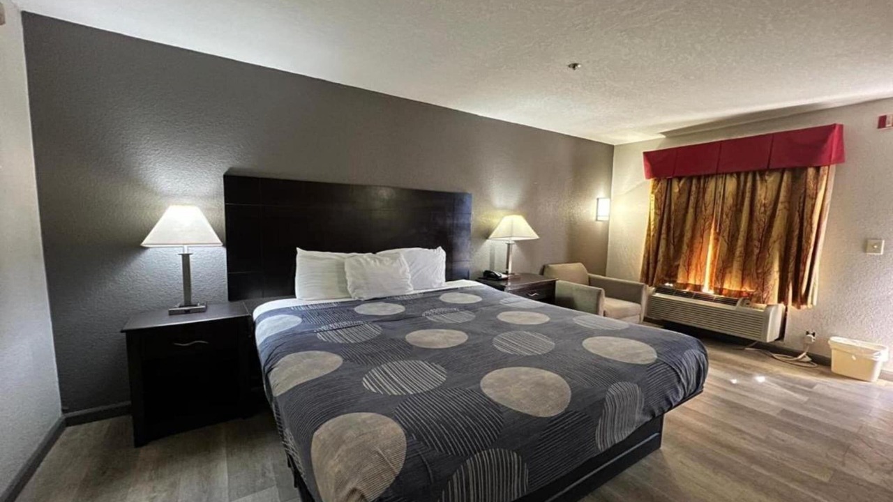 Photo of Bedroom in Griffin