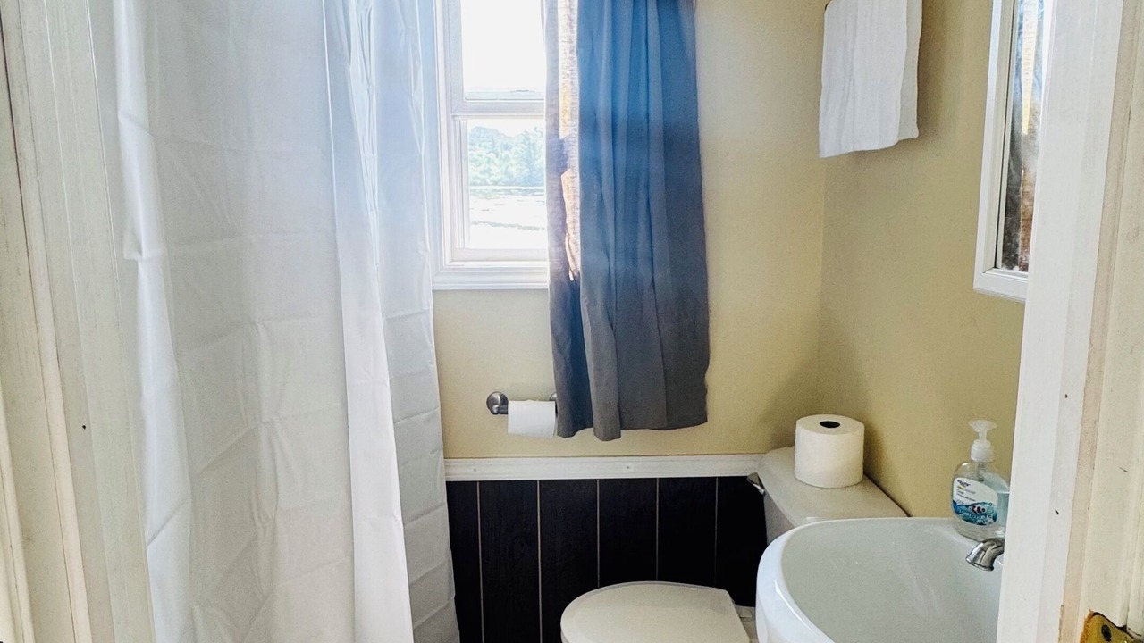 Photo of Bathroom in Fremont