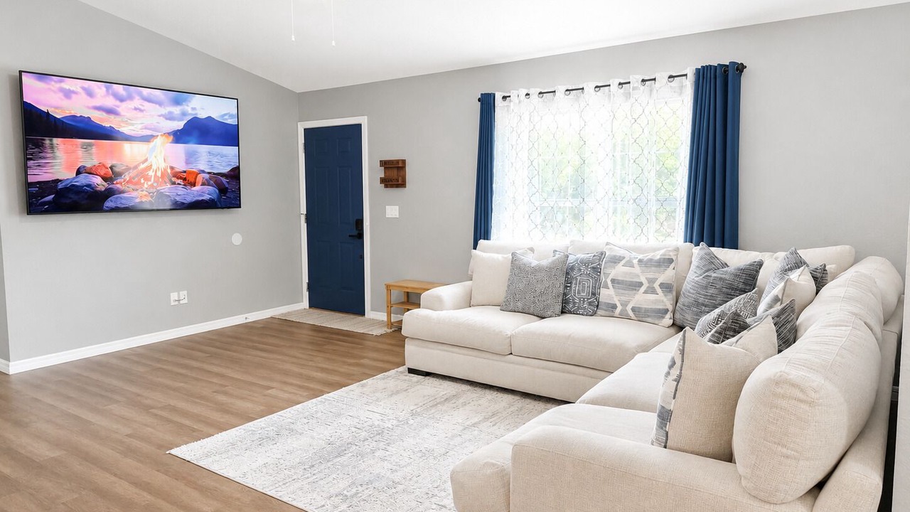 Photo of Livingroom in Silver Springs Shores