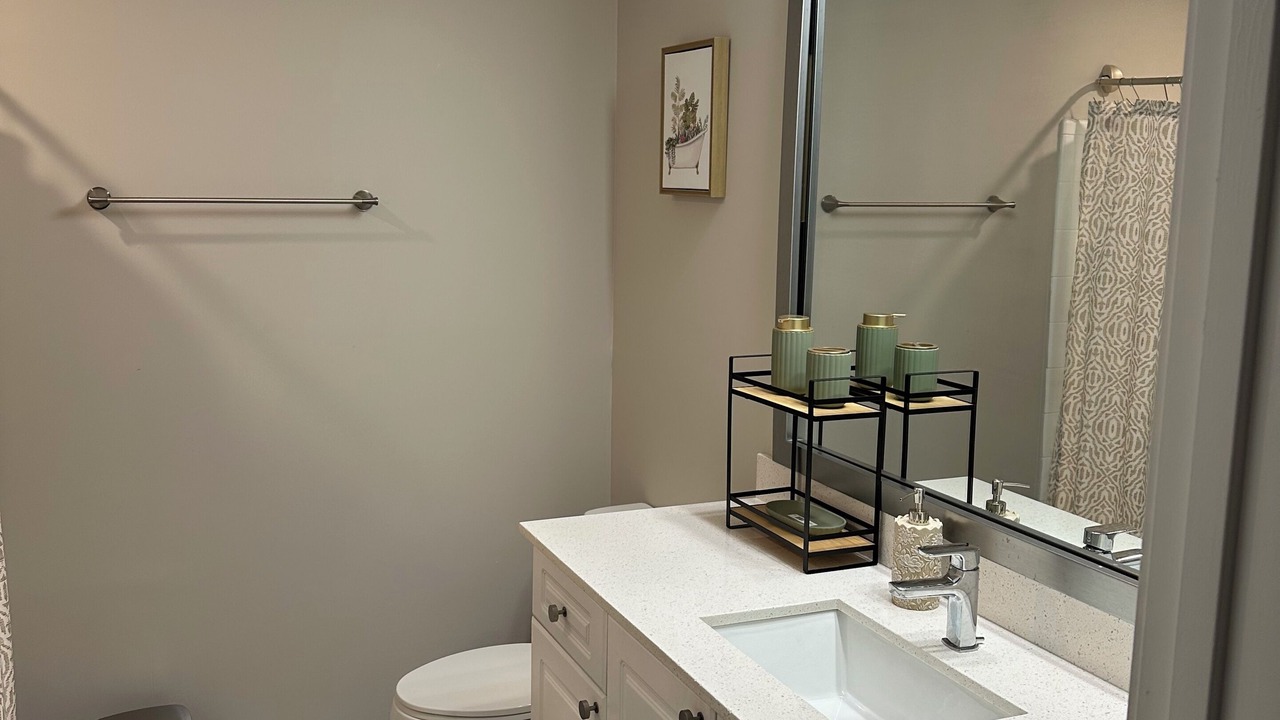 Photo of Bathroom in Lindridge-Martin Manor