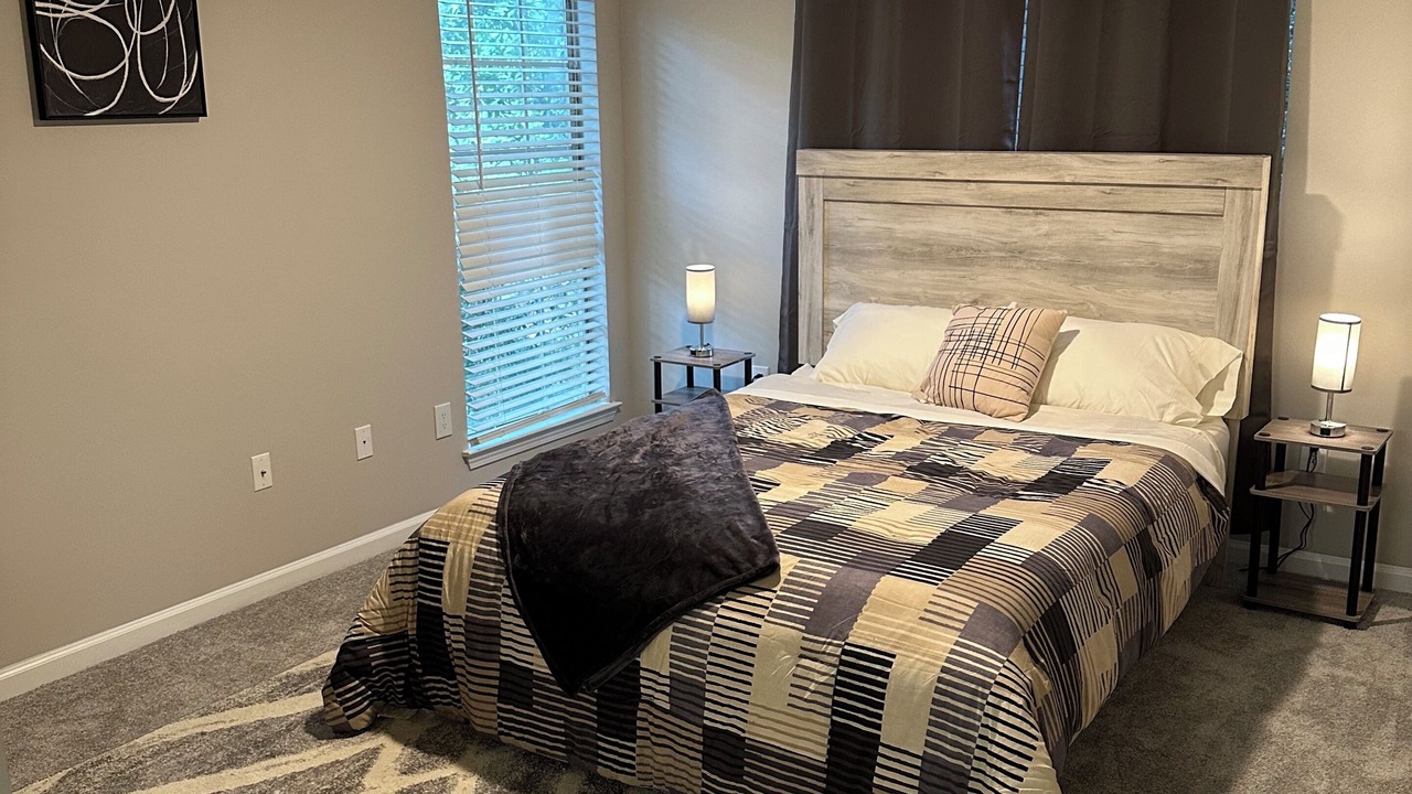 Photo of Bedroom in Lindridge-Martin Manor