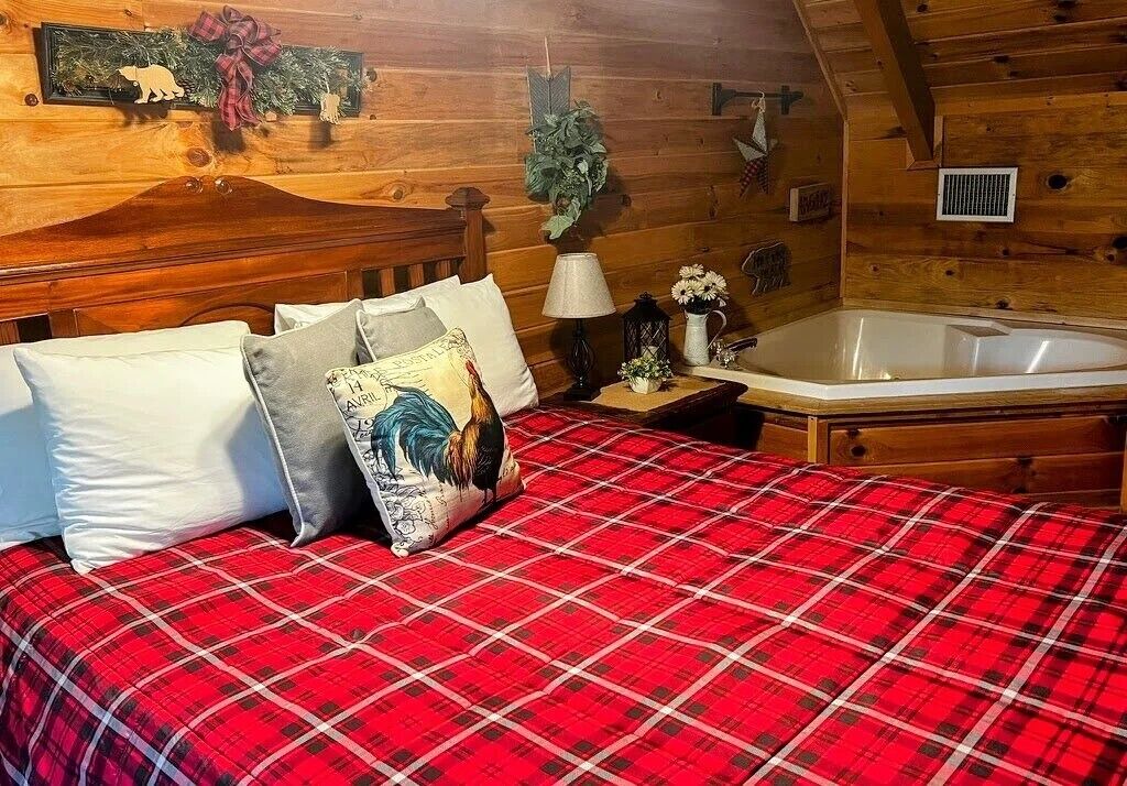 Photo of Bedroom in Pine Mountain