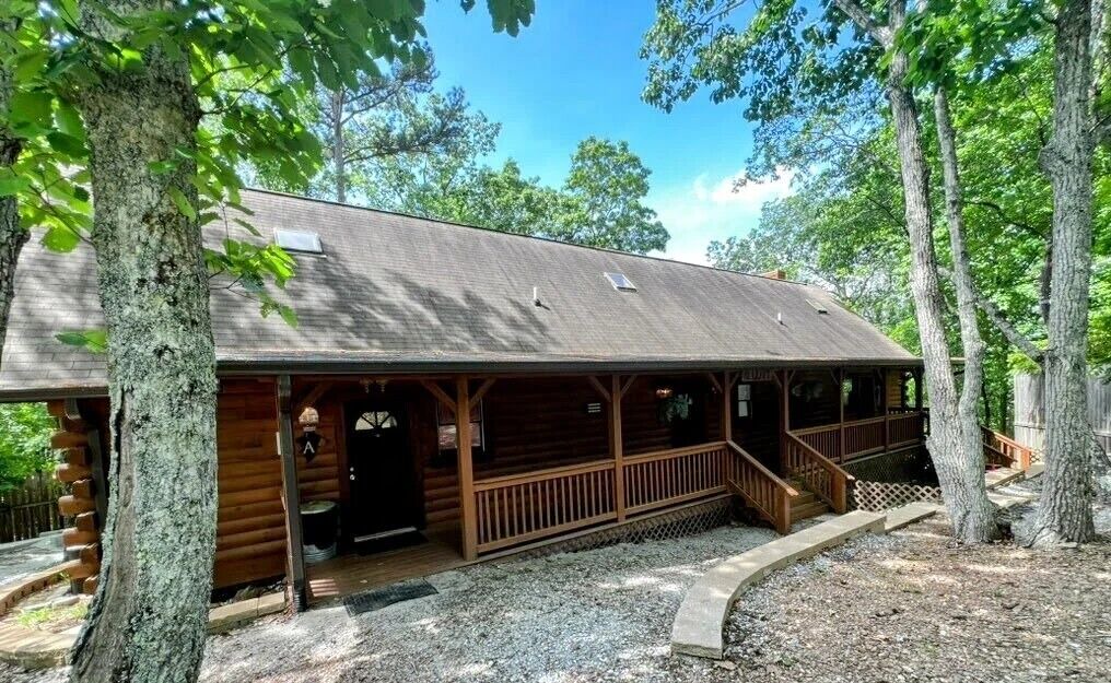 Photo of Outdoor in Pine Mountain