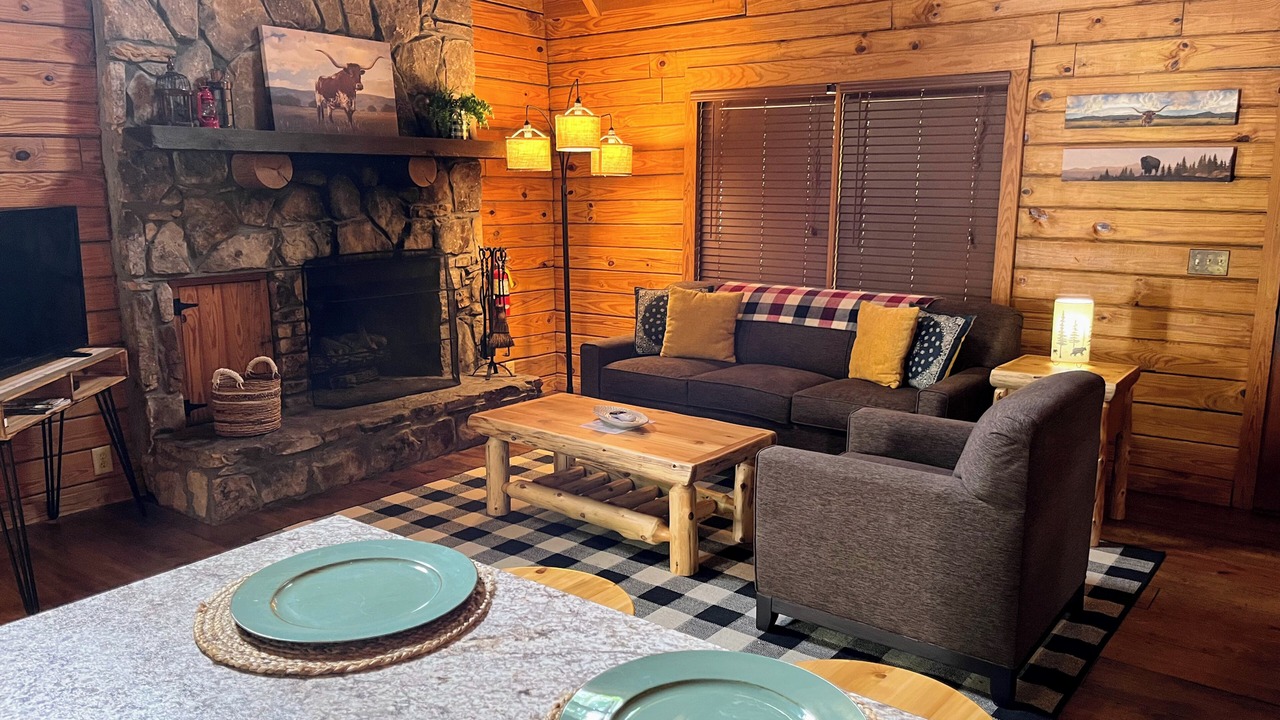 Photo of Livingroom in Pine Mountain
