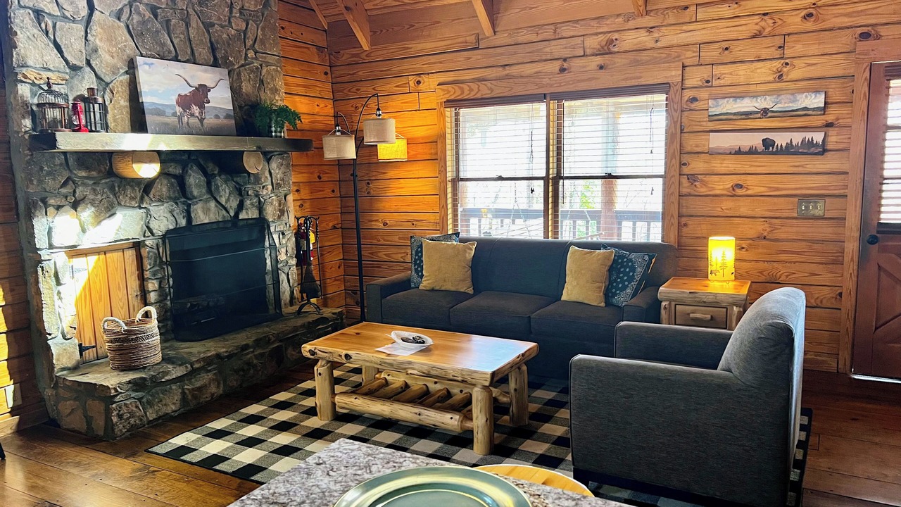 Photo of Livingroom in Pine Mountain