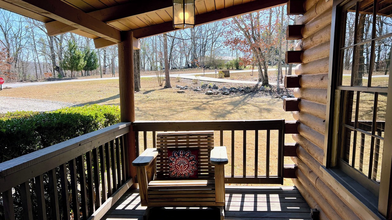 Photo of Patio Balcony in Pine Mountain