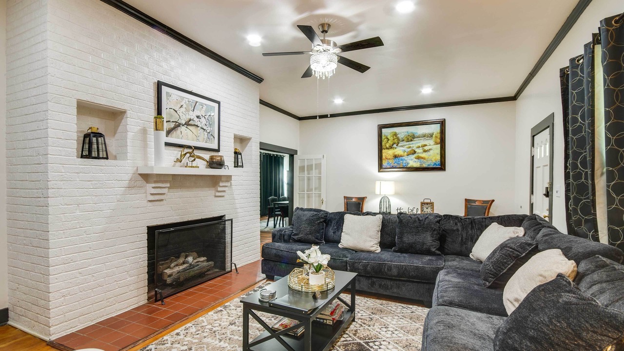 Photo of Livingroom in Greenwood