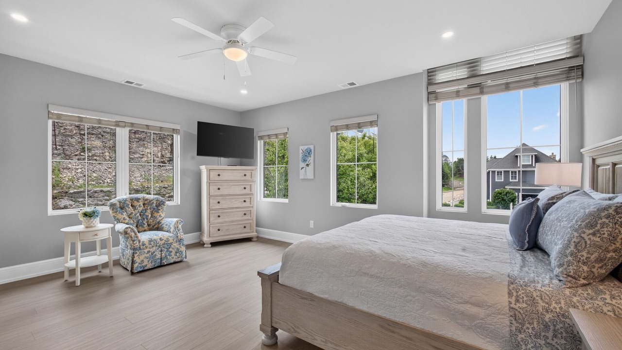Photo of Bedroom in Bay Harbor