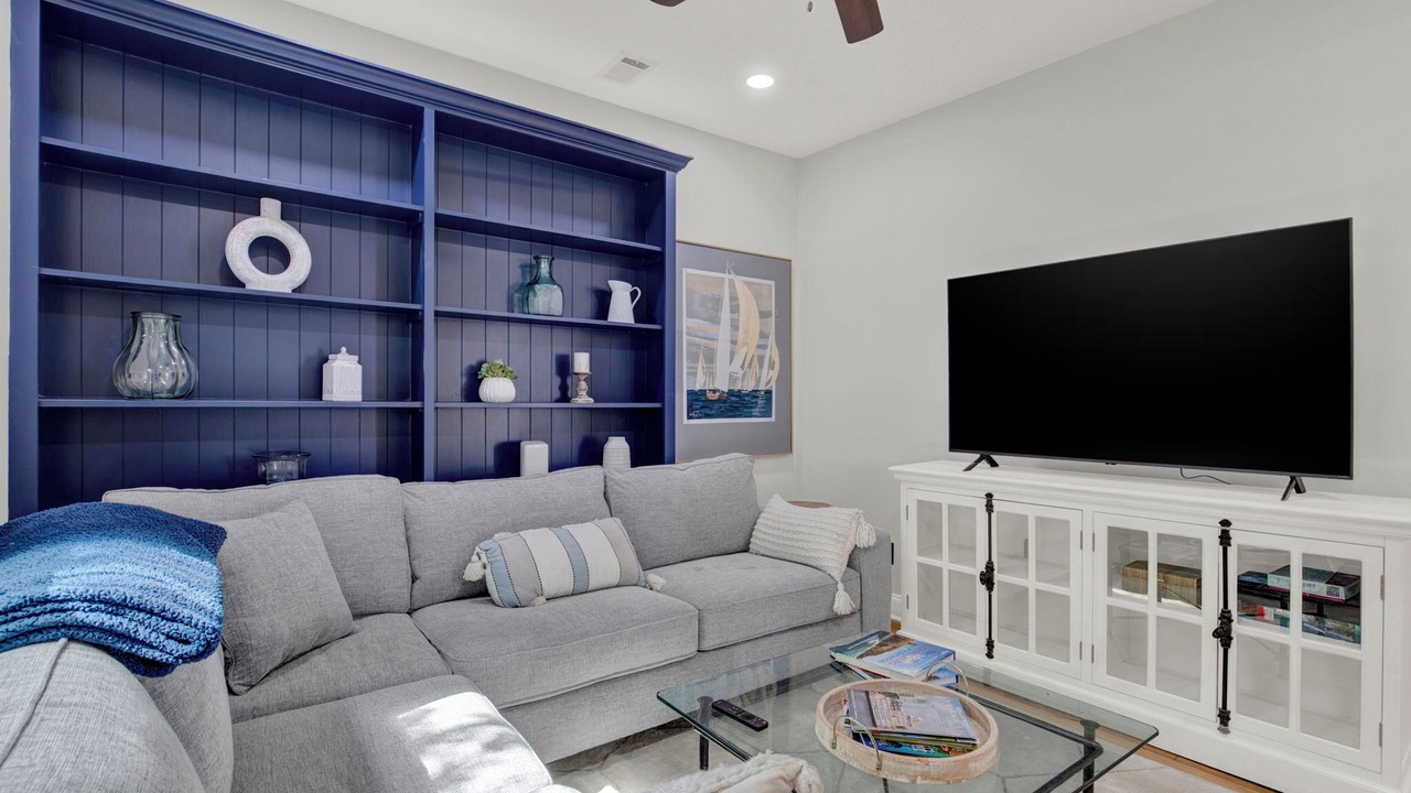 Photo of Livingroom in Eastside