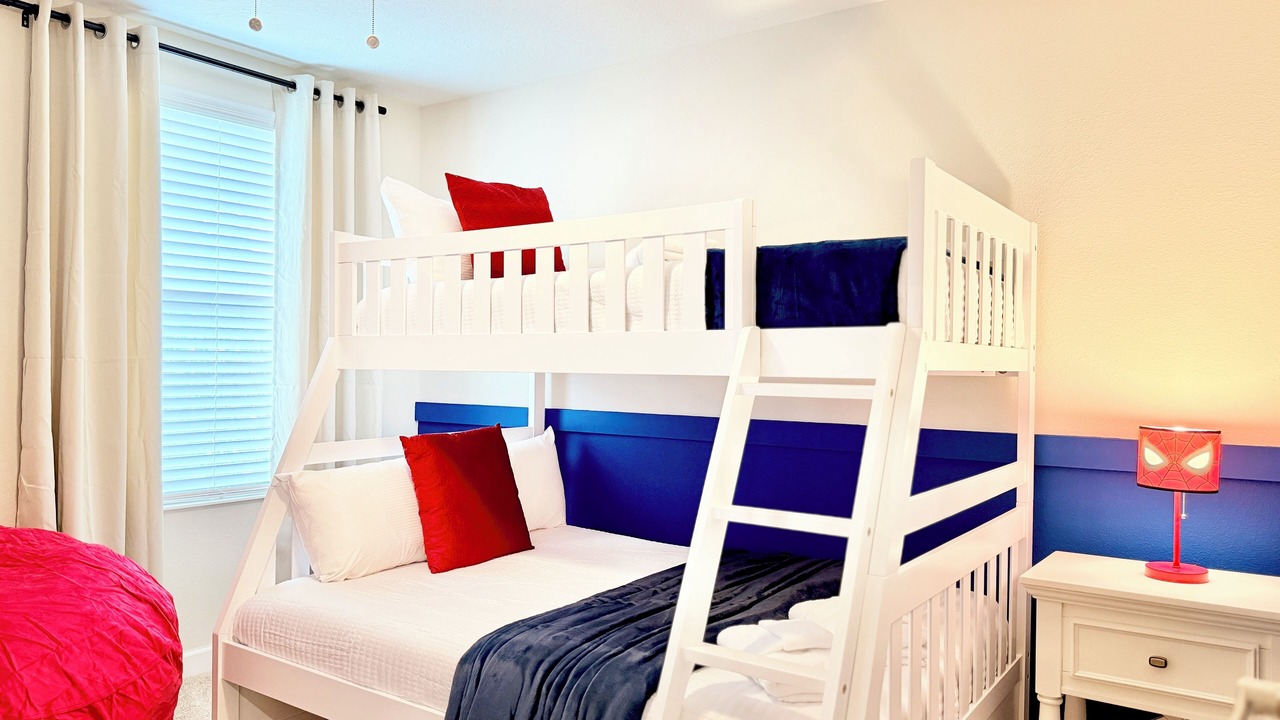 Photo of Bedroom in Davenport