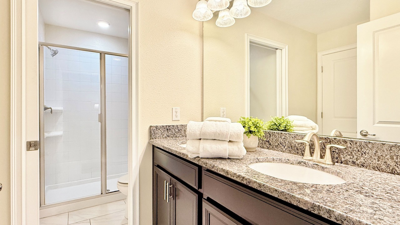 Photo of Bathroom in Davenport