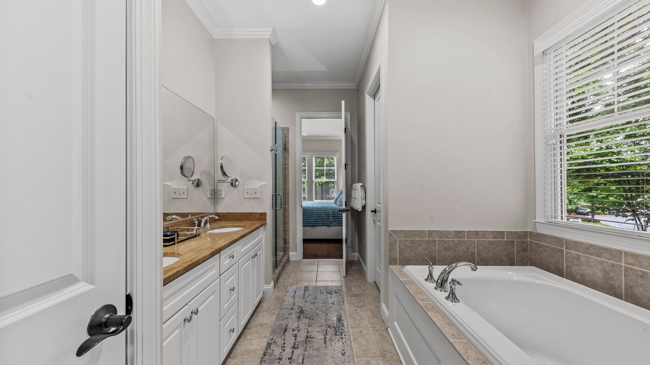 Photo of Bathroom in Reynolds Landing